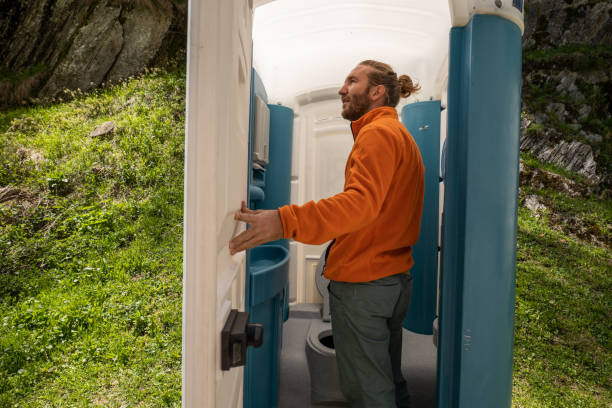 Professional porta potty rental in Shadeland, IN