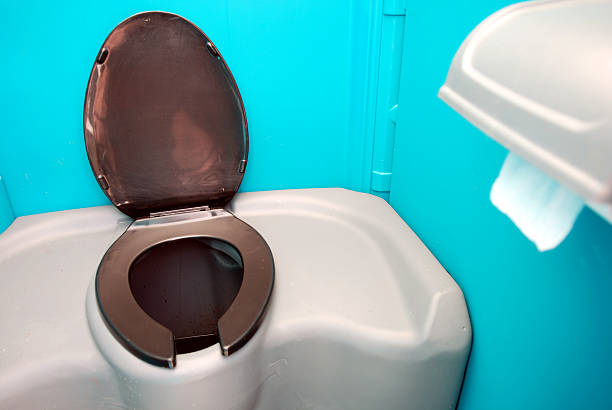 Portable Toilet Options We Offer in Shadeland, IN